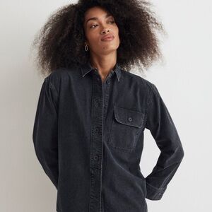 Madewell Denim Oversized Popover Shirt
Winsom Wash
Size Medium